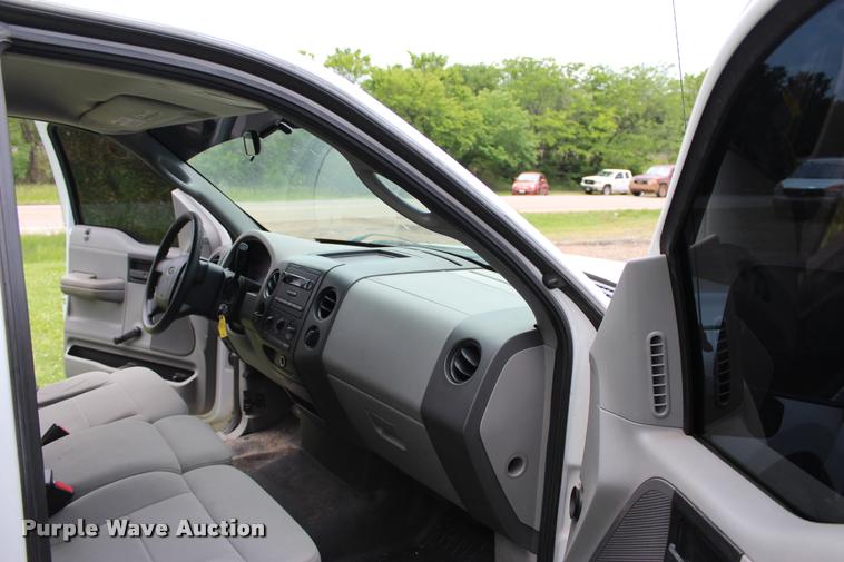 image for item L1982 2008 Ford F150 pickup truck