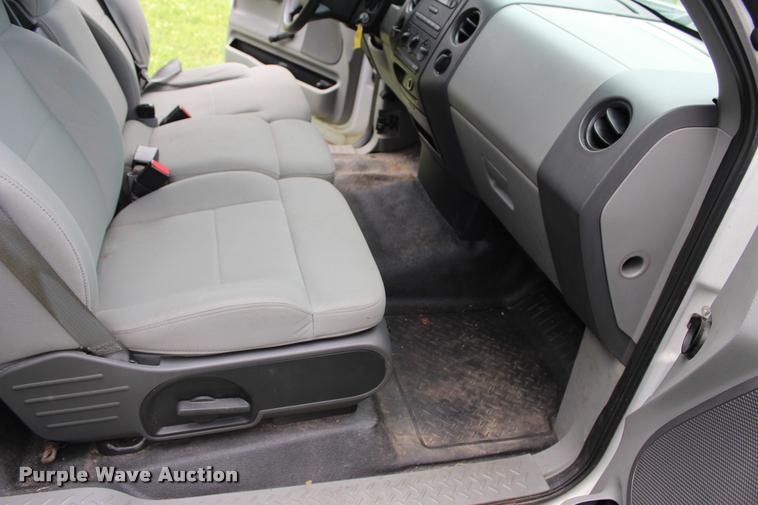 image for item L1982 2008 Ford F150 pickup truck