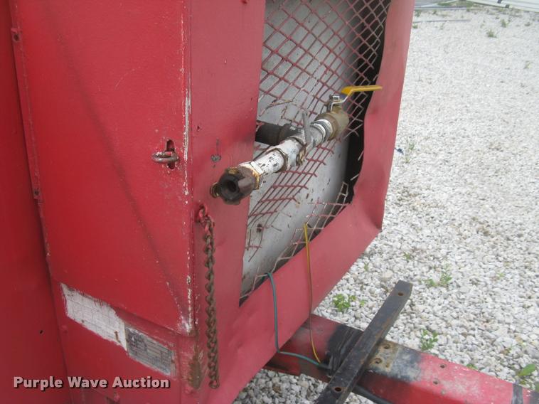 image for item L2335 1979 Joy air compressor