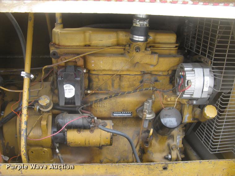 image for item L2335 1979 Joy air compressor