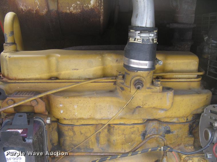 image for item L2335 1979 Joy air compressor