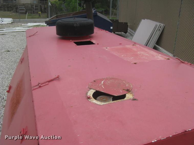 image for item L2335 1979 Joy air compressor