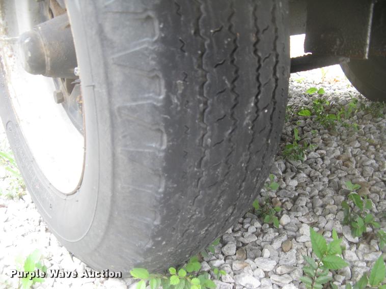 image for item L2335 1979 Joy air compressor