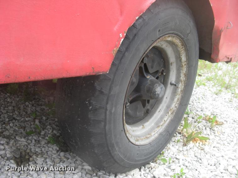 image for item L2335 1979 Joy air compressor