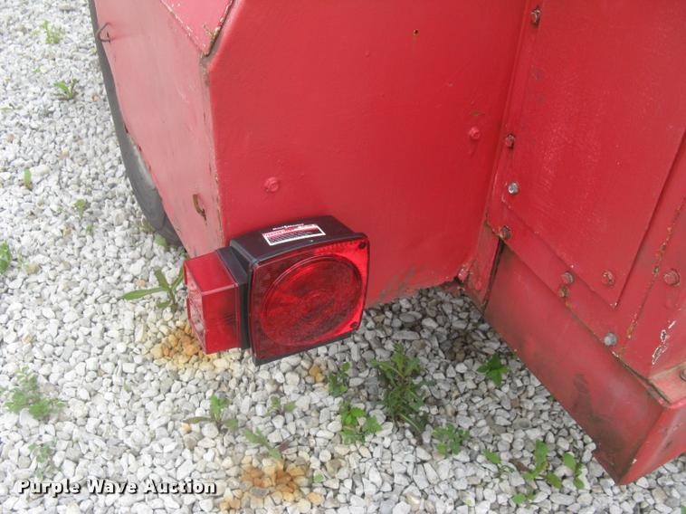 image for item L2335 1979 Joy air compressor