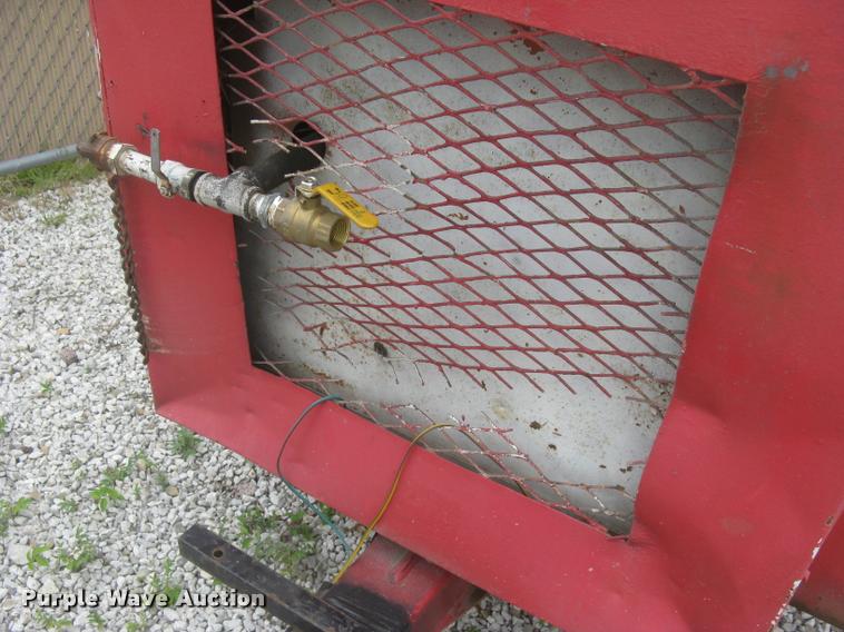 image for item L2335 1979 Joy air compressor