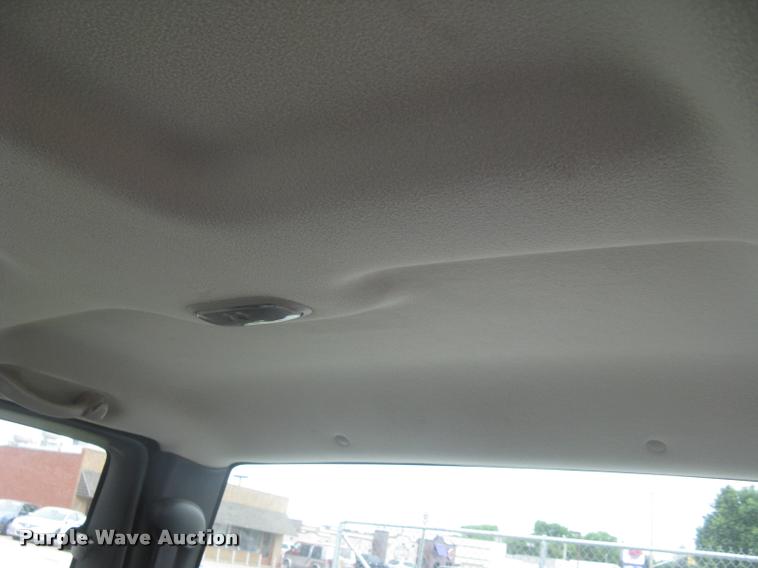 image for item L2336 2007 GMC Sierra Classic 1500 Ext. Cab pickup truck