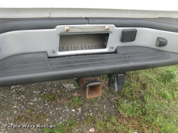 image for item L2336 2007 GMC Sierra Classic 1500 Ext. Cab pickup truck