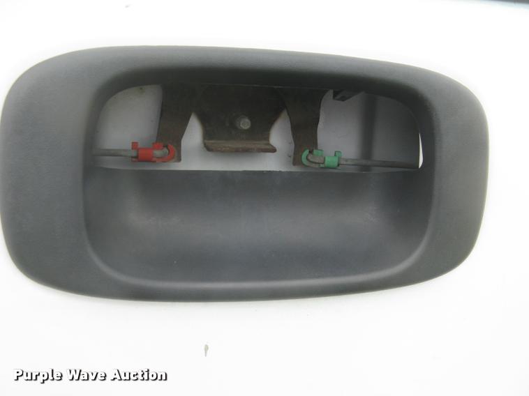 image for item L2336 2007 GMC Sierra Classic 1500 Ext. Cab pickup truck