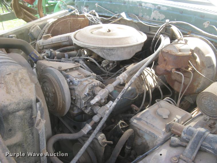 image for item L2348 1979 Ford F350 Ranger flatbed pickup truck