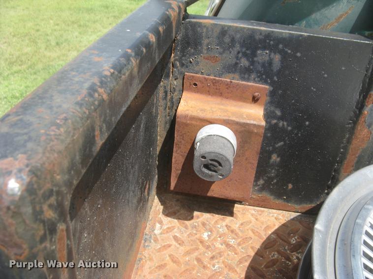 image for item L2348 1979 Ford F350 Ranger flatbed pickup truck