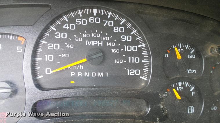 image for item L3133 2006 Chevrolet Silverado 2500HD Crew Cab pickup truck