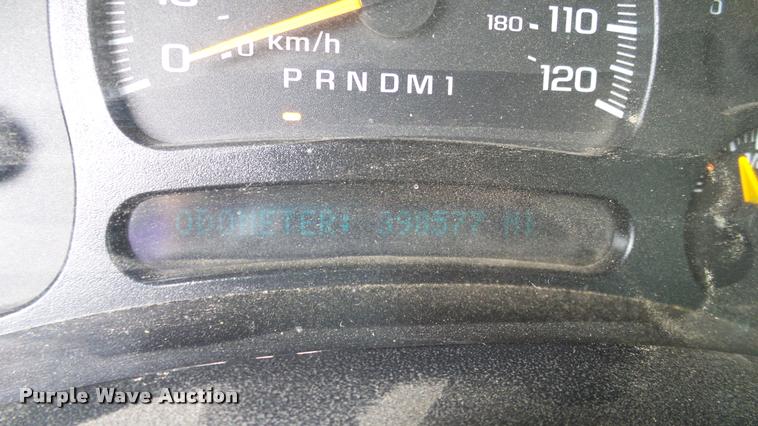 image for item L3133 2006 Chevrolet Silverado 2500HD Crew Cab pickup truck