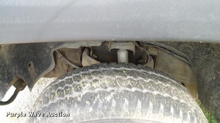 image for item L3133 2006 Chevrolet Silverado 2500HD Crew Cab pickup truck