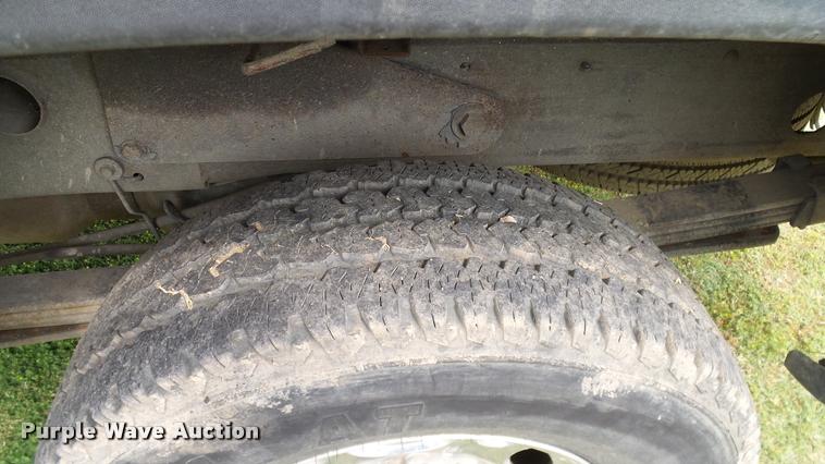 image for item L3133 2006 Chevrolet Silverado 2500HD Crew Cab pickup truck