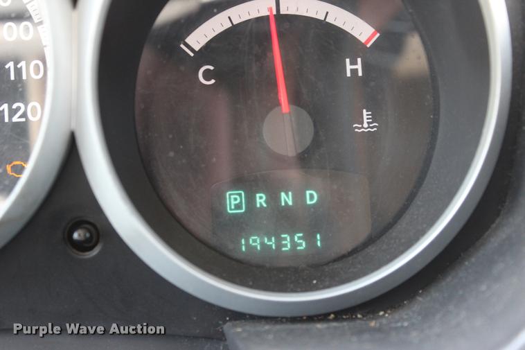 image for item L3151 2010 Dodge Grand Caravan SE van