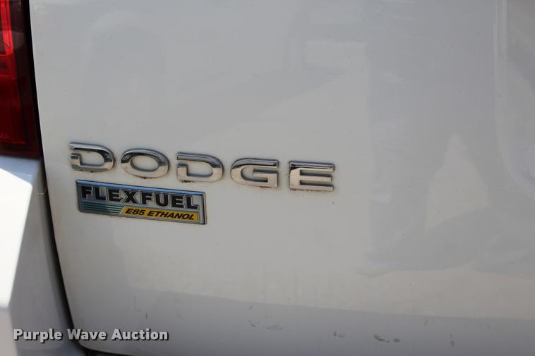 image for item L3151 2010 Dodge Grand Caravan SE van