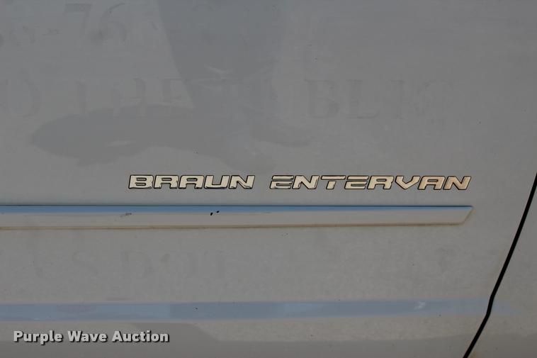 image for item L3151 2010 Dodge Grand Caravan SE van