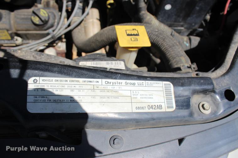 image for item L3151 2010 Dodge Grand Caravan SE van