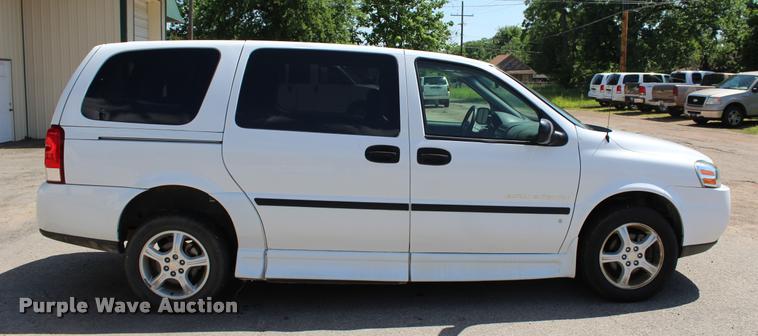 image for item L3152 2007 Chevrolet Uplander Cargo van