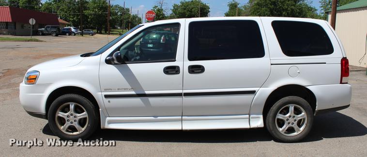 image for item L3152 2007 Chevrolet Uplander Cargo van