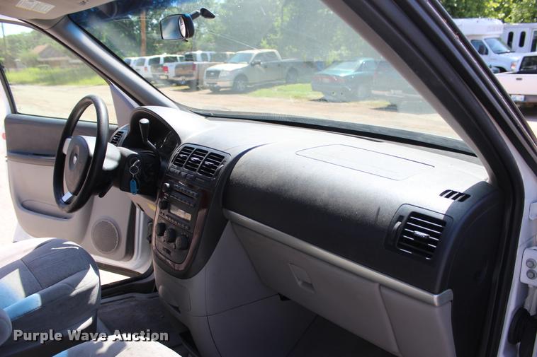 image for item L3152 2007 Chevrolet Uplander Cargo van