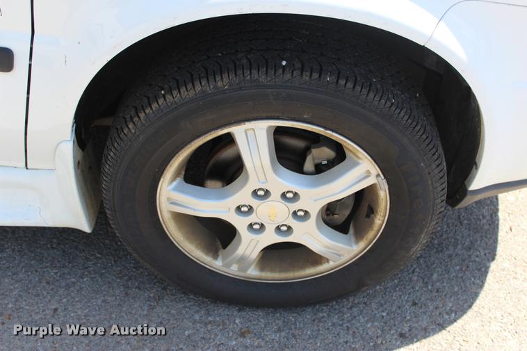 image for item L3152 2007 Chevrolet Uplander Cargo van