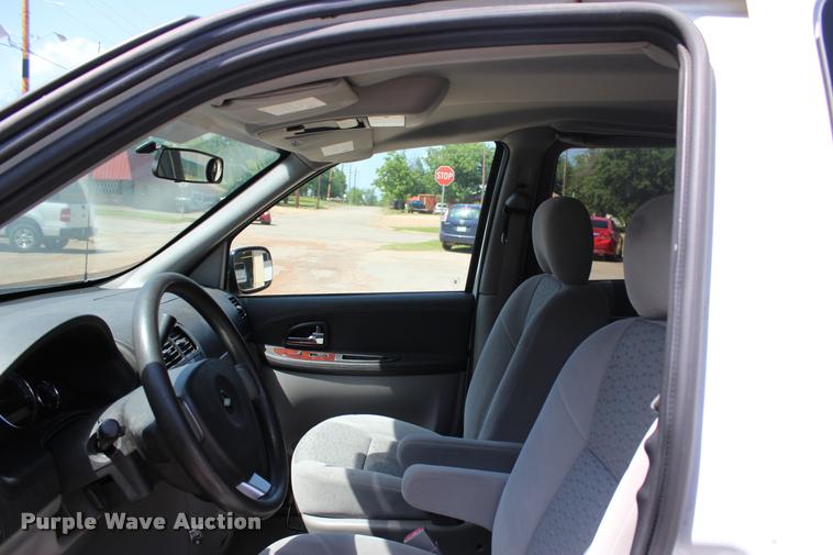 image for item L3153 2008 Chevrolet Uplander Cargo van