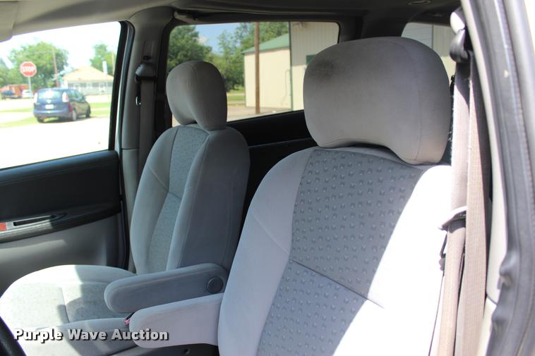 image for item L3153 2008 Chevrolet Uplander Cargo van