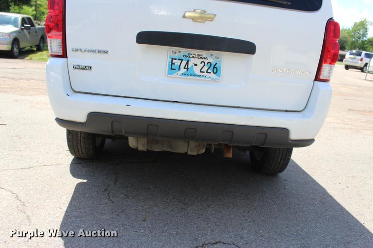 image for item L3153 2008 Chevrolet Uplander Cargo van