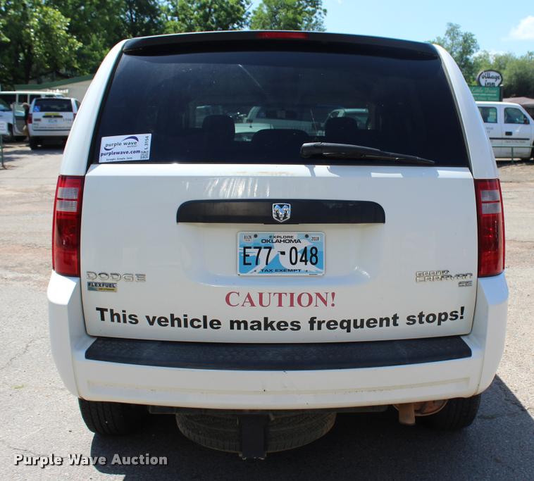 image for item L3154 2010 Dodge Grand Caravan SE van