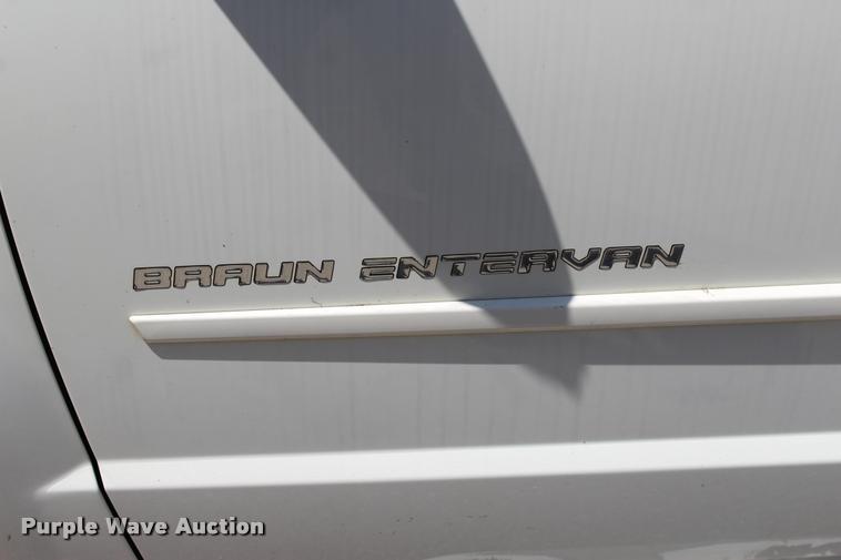 image for item L3154 2010 Dodge Grand Caravan SE van