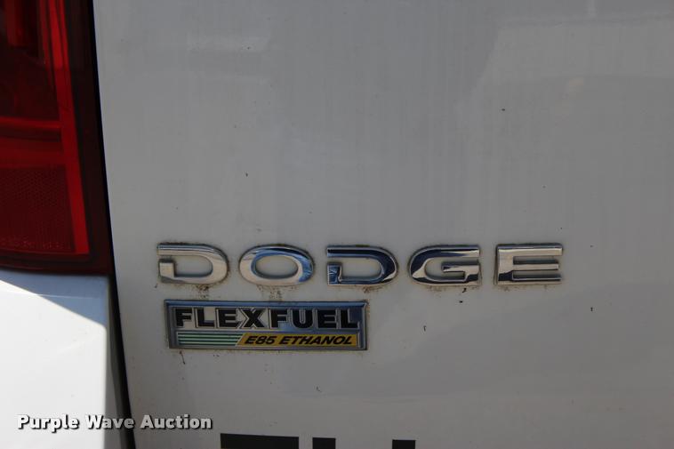 image for item L3154 2010 Dodge Grand Caravan SE van