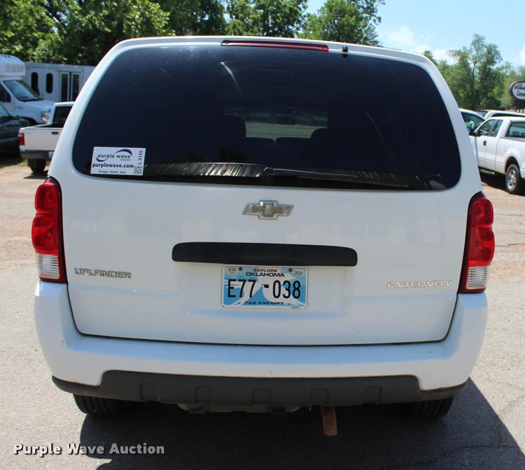 image for item L3155 2007 Chevrolet Uplander Cargo van