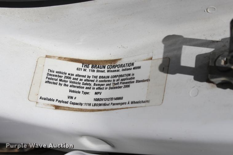 image for item L3155 2007 Chevrolet Uplander Cargo van