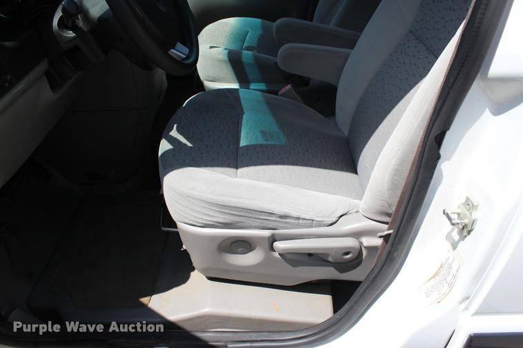 image for item L3155 2007 Chevrolet Uplander Cargo van