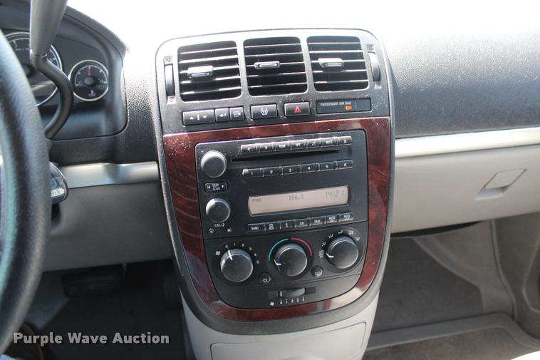 image for item L3155 2007 Chevrolet Uplander Cargo van