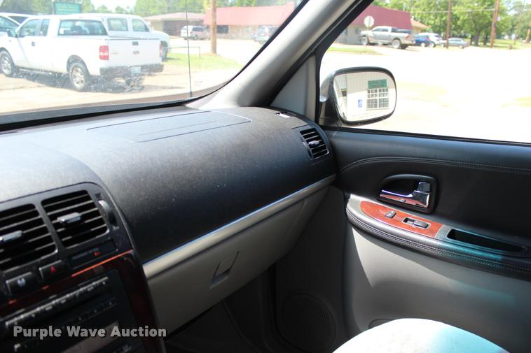 image for item L3155 2007 Chevrolet Uplander Cargo van