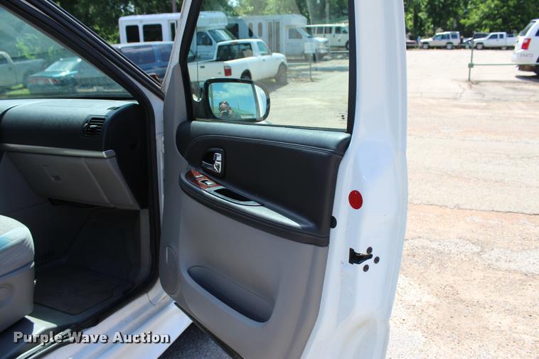 image for item L3155 2007 Chevrolet Uplander Cargo van