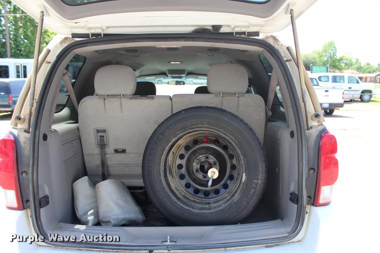 image for item L3155 2007 Chevrolet Uplander Cargo van