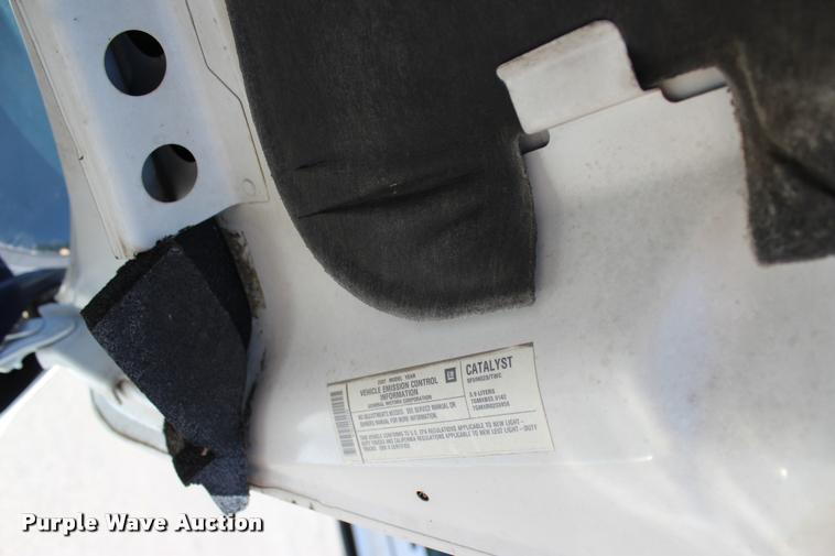 image for item L3155 2007 Chevrolet Uplander Cargo van