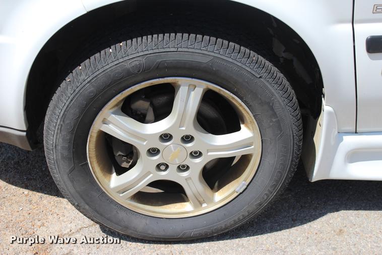 image for item L3155 2007 Chevrolet Uplander Cargo van