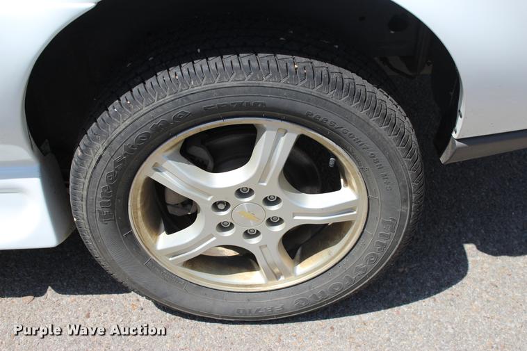 image for item L3155 2007 Chevrolet Uplander Cargo van