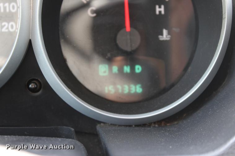 image for item L3156 2010 Dodge Grand Caravan SE van