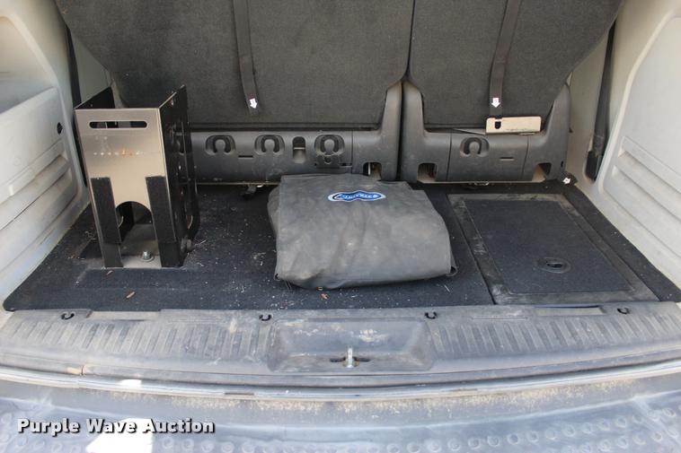 image for item L3156 2010 Dodge Grand Caravan SE van