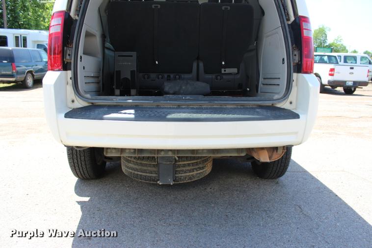 image for item L3156 2010 Dodge Grand Caravan SE van