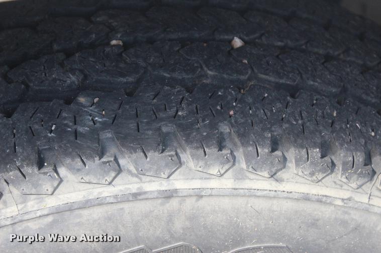 image for item L3158 2006 Chevrolet Express 3500 van