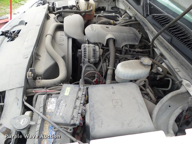 image for item L5564 2007 Chevrolet Silverado 2500HD pickup truck