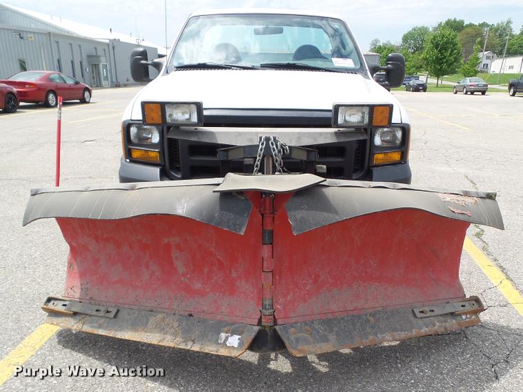 image for item L5565 2006 Ford F250 Super Duty pickup truck