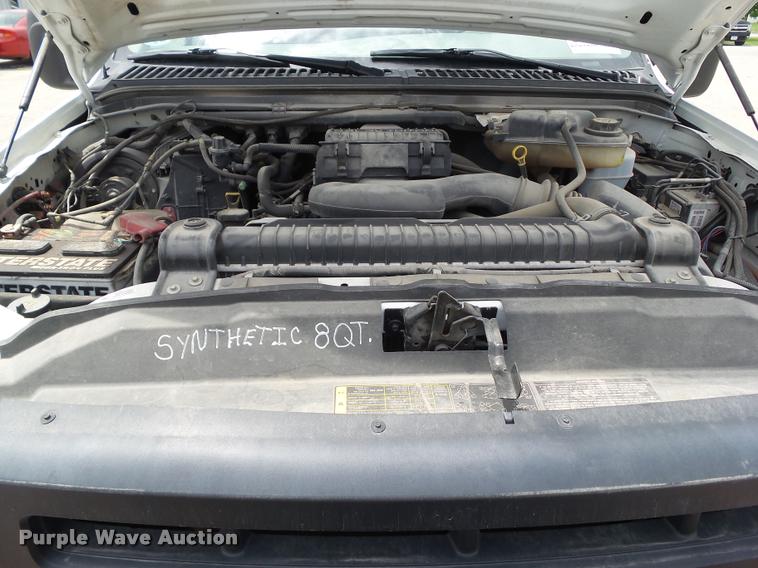 image for item L5565 2006 Ford F250 Super Duty pickup truck
